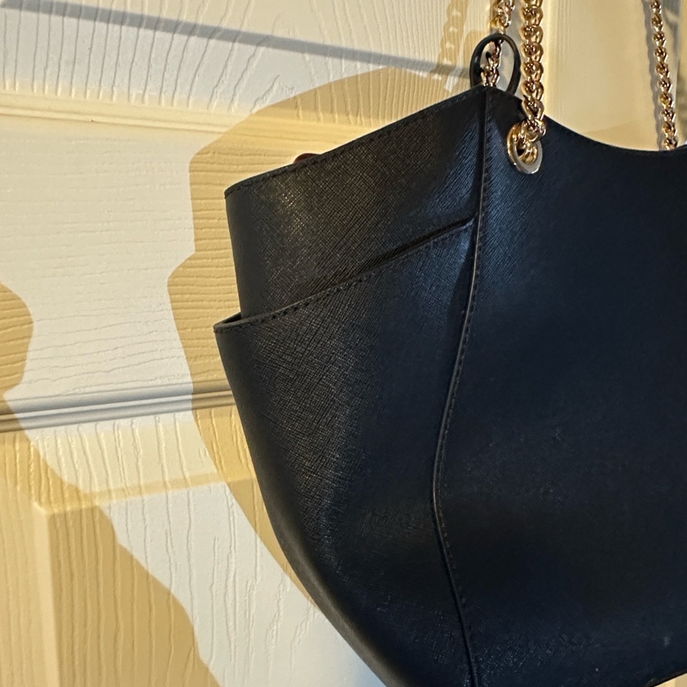 Michael Kors Black Shoulder Bag w/Gold Accents/ Jet Set Tote MK, Authentic New - Picture 6 of 8